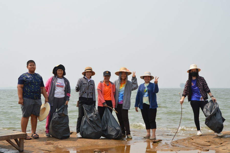 องค์การบริหารส่วนตำบลโนนกลาง จัดกิจกรรม big cleaning day ทำความสะอาดบริเวณเกาะภูกระแต